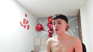 james_collins_ - Video gay-outinpublic branquinha moan sucking-dicks