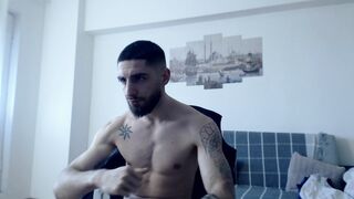 kingkarlos_ - Video putita gay-stud jocks 3some