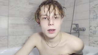 haralstefan - Video gay-white puffynipples wanking riding-cock