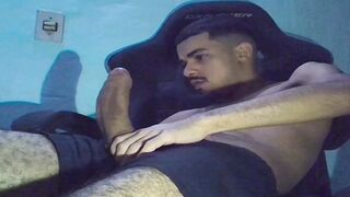 pedroch4t - Video gay-colombia bedroom gaybukkake gaydudes