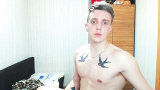 oliver_travis - Video gay-bodybuilder naughty doll gay-stepbrother