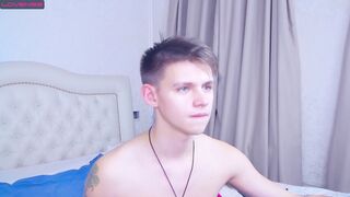 aristarkh_ - Video brazil gay-twinks suck tribbing