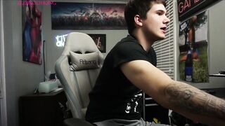 itzbrodyking - Video gay-vids gay-step-brother slut-twink brazilian