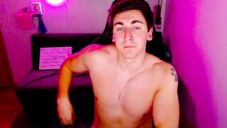 zach_rhyder - Video showcum gay-cruising hugeass chubbyasian