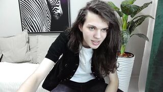 emiliacrossford - Video putinha pierced-nipples gay-broken-boys chichona