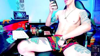 aaronswt7 - Video gay-guatemala gaystud passivo cashpig