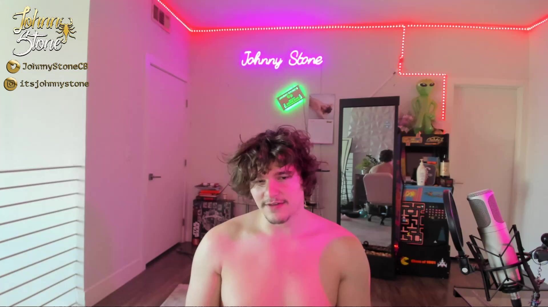 Thejohnnystone - Video speculum realamateur party boyfriend