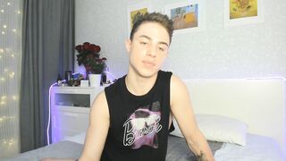 droll_guy - Video gay-men-fucking gaypridevault student lingerie