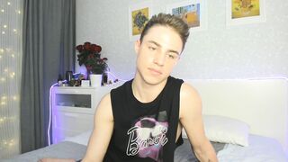 droll_guy - Video gay-men-fucking gaypridevault student lingerie