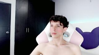 lucifeeeer_ - Video gay-brunette gay-cruising fingering gaynatural