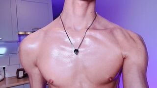 nicktazy - Video gay-femdom transsexual hard swing