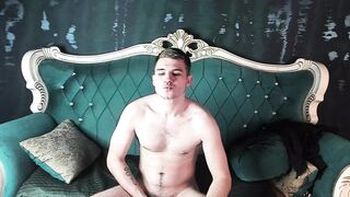 alanoneil - Video gaymuscle cum-on- cum-on- old-young gay-young