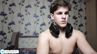 maygly - Video gay-blondhair gay-latin students dotado