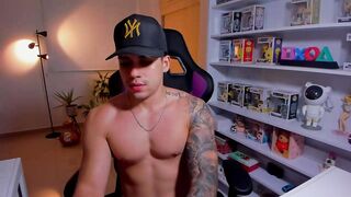 mike_montoya - Video gay-stepbrother nigeria gay-oral face