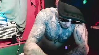 tattedbbyt - Video gay-theresome goth latino filipina