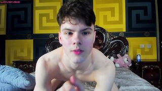 aidencarver - Video game blow-job gay-cumming muscles