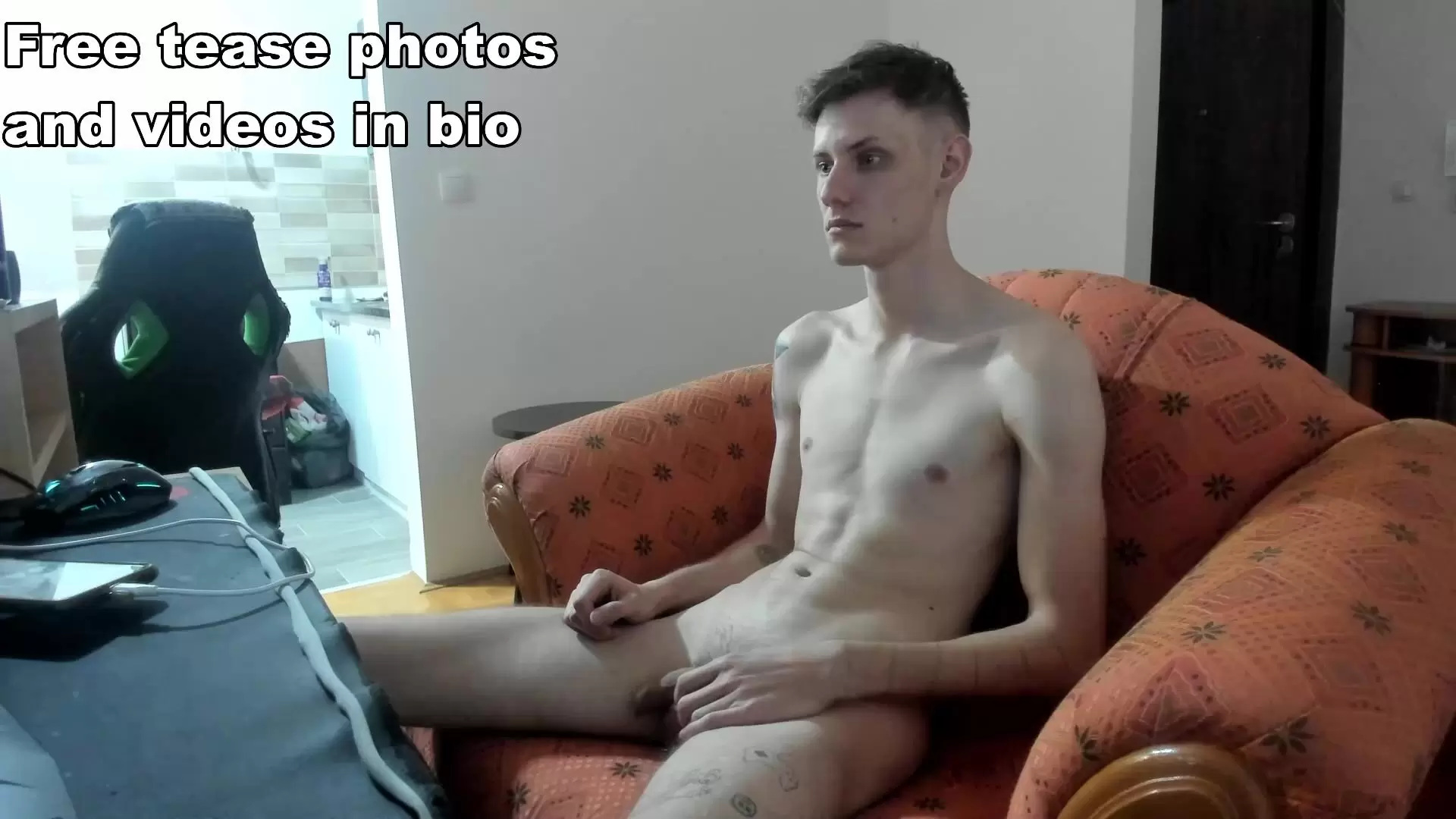 annonimsick - Video gay-porno tattooed gay-leon hairyarmpits