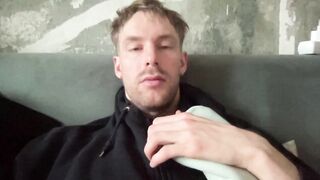 rutschner - Video calcinha nipples gay-outdoors sissy