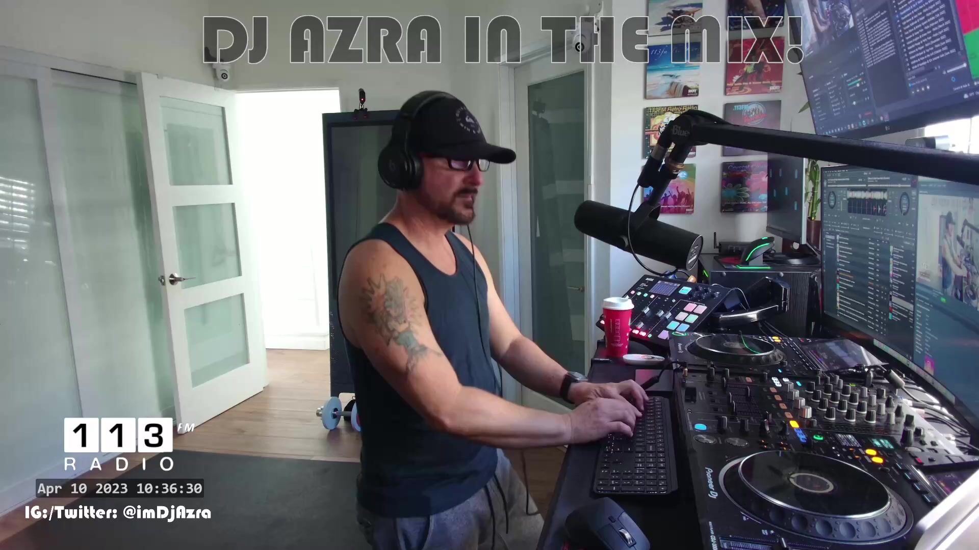 Imdjazra - Video babe and gaymuscle penis