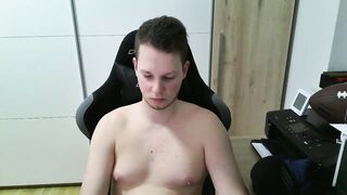 maxfromaustria - Video -eating tights gay-friend cumwithme
