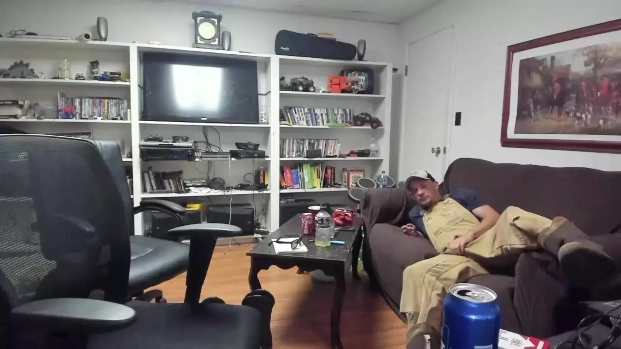 TW Pornstars - Hardworkertn Twitter Omg Can They Get Bigger Chaturbate Exxxotica