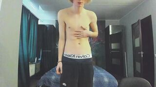 gofymcmouse - Video sex-outdoor gay-friends bigsquirt sloppy-blowjob