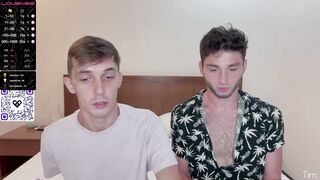 2nice2you - Video vibrates gay cum-shot bear