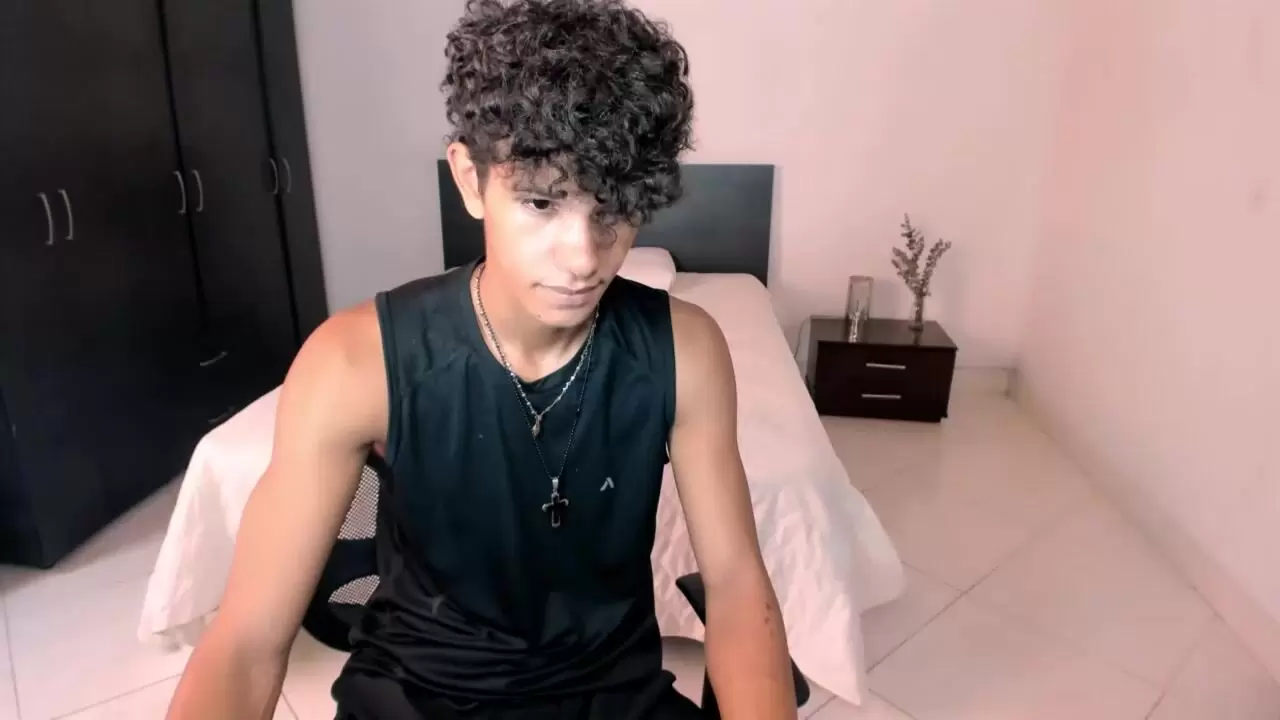 Homosexual Ebony - Brandonstonexl - Video ametuer-porn pinay gaykissing gay-ebony