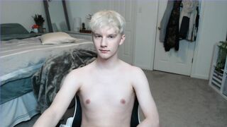 bugboy08 - Video suckingdick pawnshop man gay-anal-porn