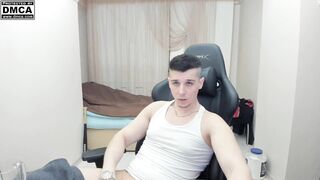 ulxer - Video wet nextdoor gay-gang-bang australian