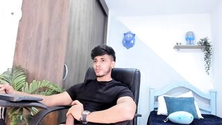 ashton_coleman_ - Video boys gayz panty curvy