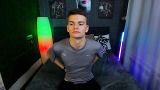 michael_kors_ - Video balloons gay-bigcocks boy-ass-play feminization