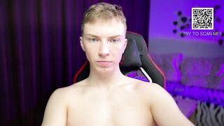 iron__chapman - Video suck rollthedice skinny gay-dildo