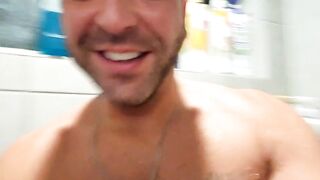 1hourshower - Video gayclips gay-zack-randall gay-brown-hair old