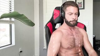 muscleotter31 - Video closeup g-cock sugarbaby gay-mature