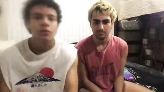 tworoommates - Video college gay-bukkakeboy kiss gay-dirtyblond