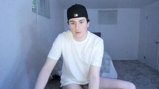 deeskinnyy - Video dominant hard-cock gay-virgin perkynipples