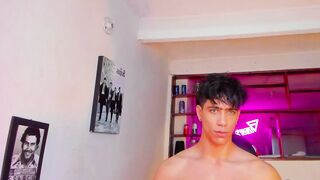 tyler_thegreekgod - Video student raw gay-twinks gay-stud