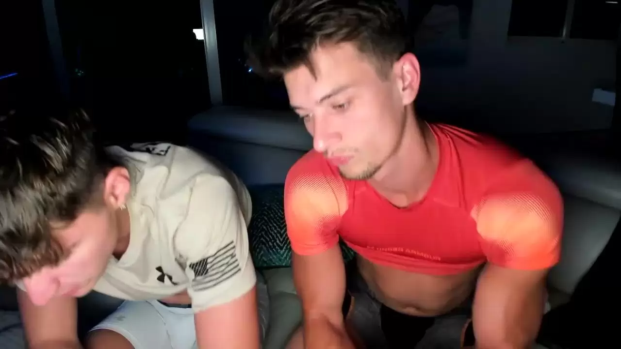 Rawr_itsben - Video feets bikini jerkoff lesbian