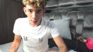 andrew_twink18 - Video boy-ass-fuck gay-oli-jay gay-and-cum wifematerial