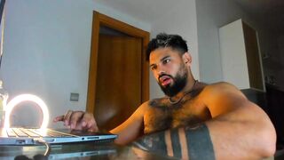 latinwolfbi - Video gay-sexo wine 18 cumload