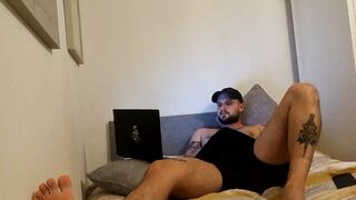 chav_fez - Video bigtoy gay-jerking male-spank romanian