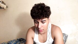 elidanny - Video gay-masturbating colombian tight smalltitties gay-porn