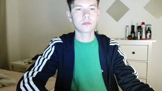 hot_charlie_wanker - Video petite public fetish handsome