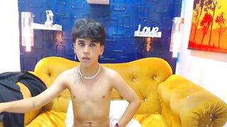 alex_47_ - Video gay-3some gay-oral-sex black- black-thugs gay-vietnam