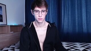 alfie_evanss - Video beach pissing gaybarebacksex flexible