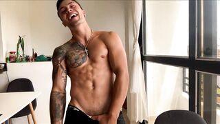 alexander_collin_ - Video pretty gay-interracial throatfuck for