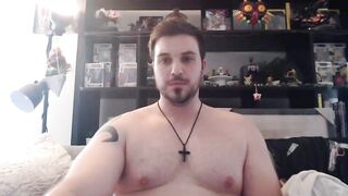 hungnbuff133 - Video gay-casero shemale-deepthroat gaybait marido