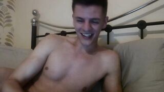 britdamon - Video gay-men-fuck gaycock top public