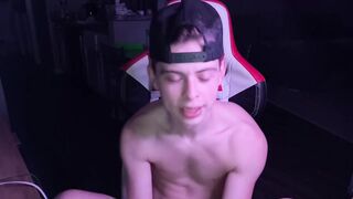 kentuckydrake - Video analplay vibrates rubdown gay-double-penetration